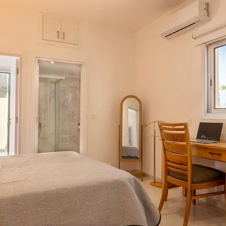Apartamento Opera Modern 3br With Ensuites In *