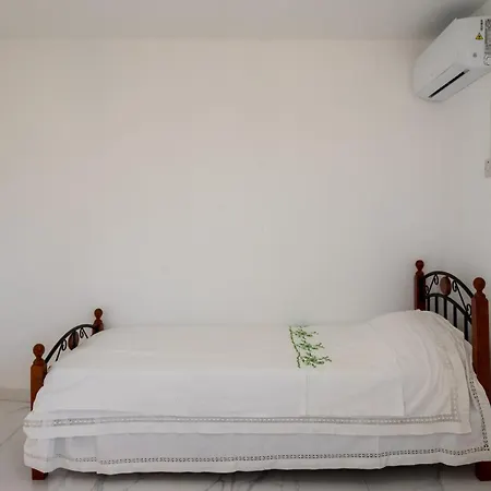 Opera Modern 3br With Ensuites In * Λεμεσός