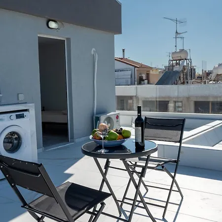 Opera Modern 3br With Ensuites In *